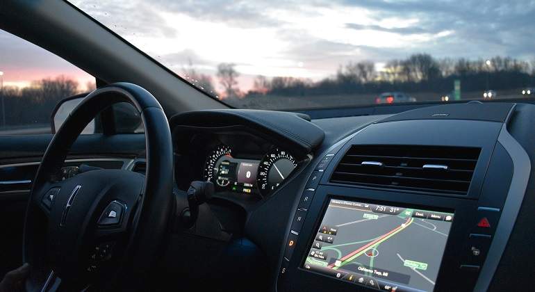 Coche-Empresa-GPS.jpg