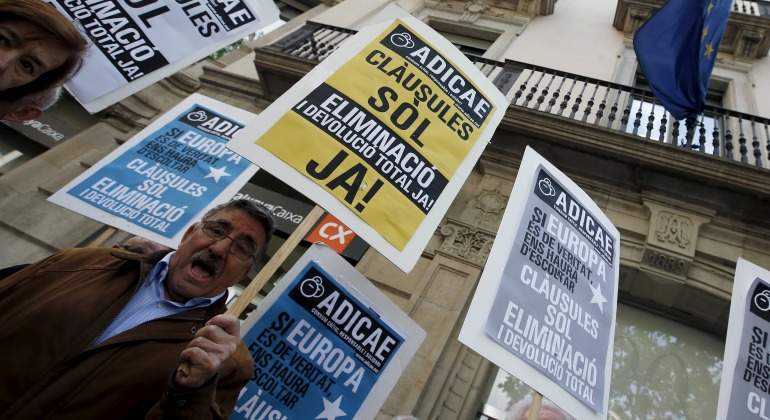 clausulas-suelo-protestas-reuters.jpg