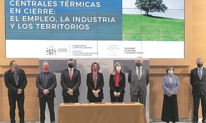 pacto-empresas-gobierno-sindicatos-carbon.jpg