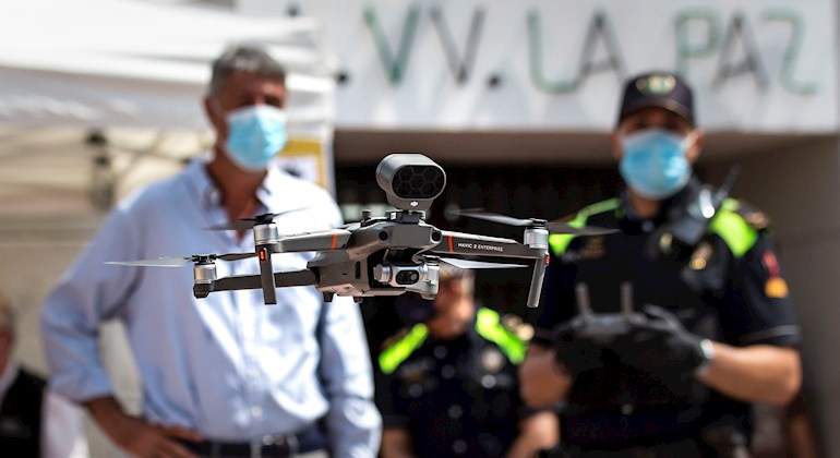 dron-okupas-badalona-efe.jpg