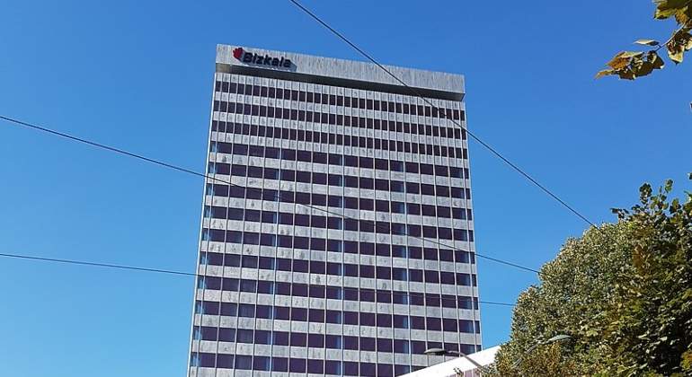 Torre-bizkaia.jpg