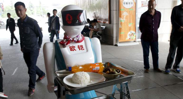 robot-camarero.jpg
