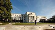 La Fed destaca el sólido crecimiento de EEUU y reitera su postura sobre tipos