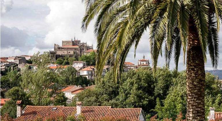 Parador-de-tui.jpg