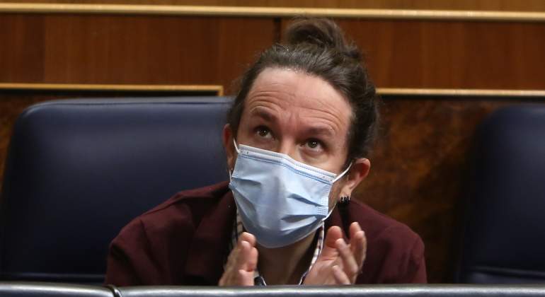 iglesias-mascarilla-aplaude-congreso-ep.jpg