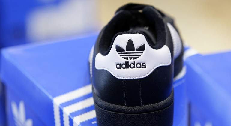 adidas.jpg
