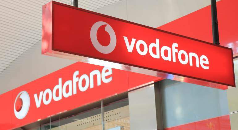 vodafone-carteles-logo-770-dreamstime.jpg