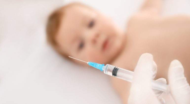 bebe-vacuna-dreamstime.jpg
