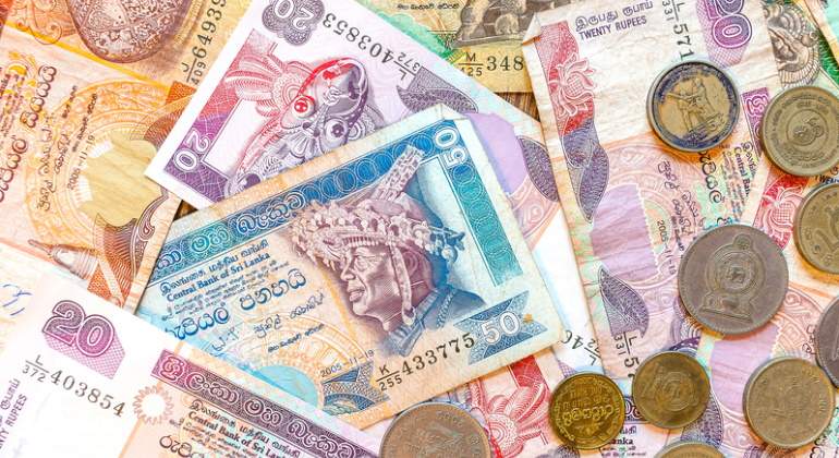 770-420-rupia-srilanka-dinero-billetes-dreamstime.jpg