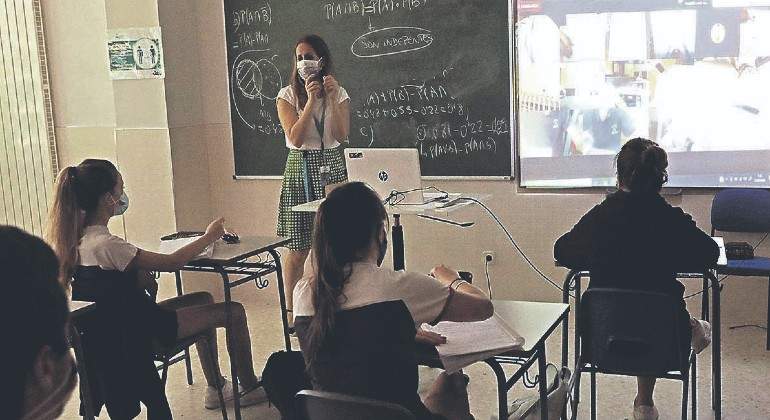 estudiantes-concertada.jpg