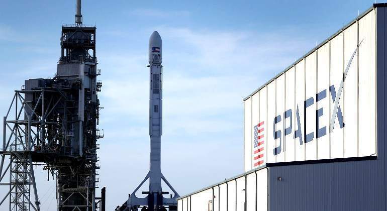 spacex-reuters-770.jpg