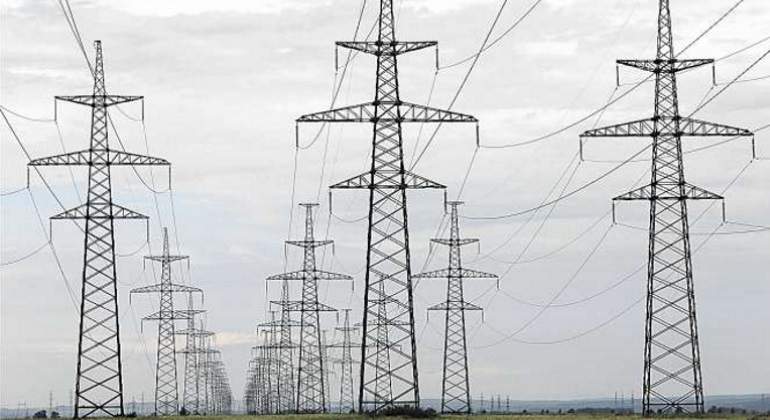 electricidad-postes.jpg