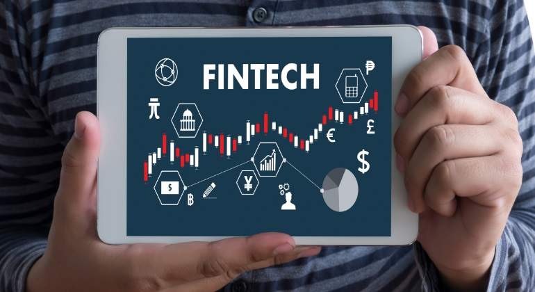fintech-tablet.jpg