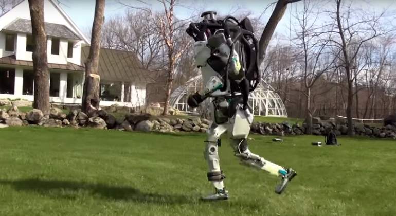 atlas-running.jpg