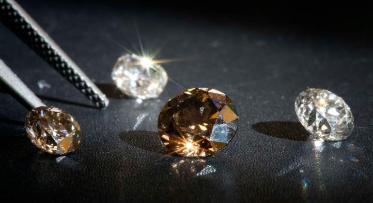 diamantes-artificales-blumber-770x420.jpg