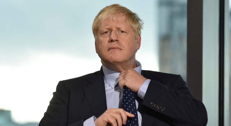 boris-johnson-corbata-cuello-reuters-770x420.jpg
