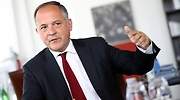 Coeure (BCE): La desaceleración económica es claramente más fuerte de lo que se esperaba
