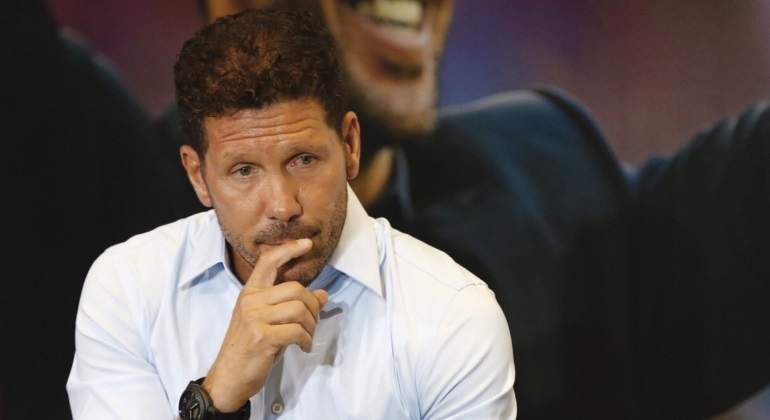 simeone-rp-presentacion-libro-efe.jpg