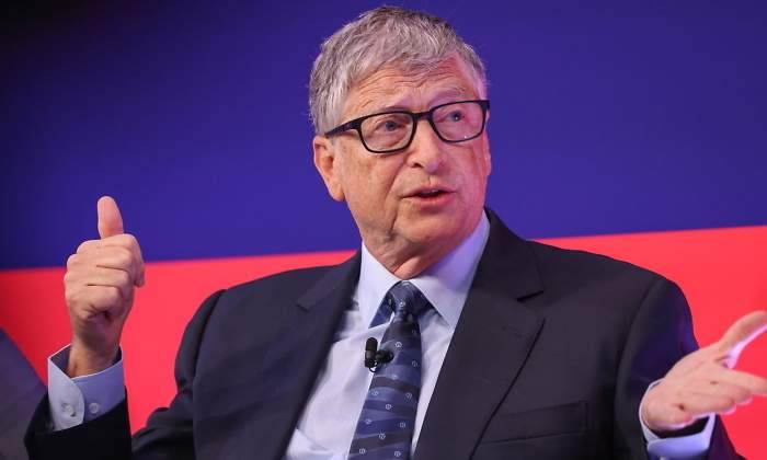 bill-gates-pulgar-blumber-770x420.jpg