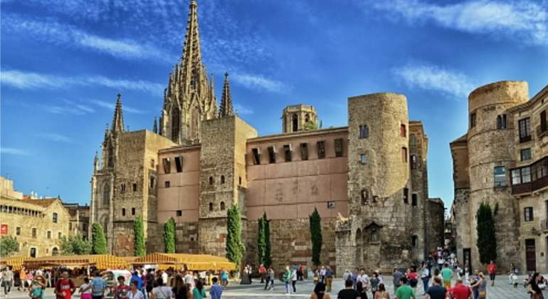 barcelona-sagrada-familia.jpg