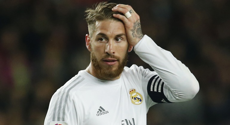 Ramos-PP-brazalete-CampNou-2016-reuters.jpg