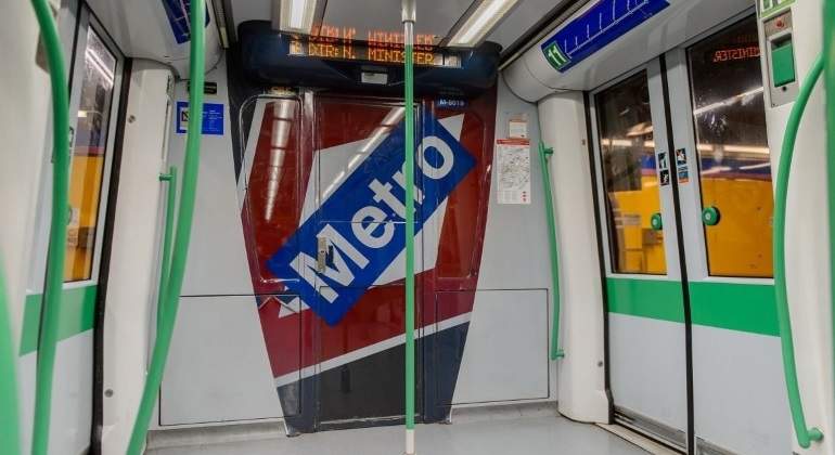 MetrodeMadrid-vagon-pordentro-ep.jpg