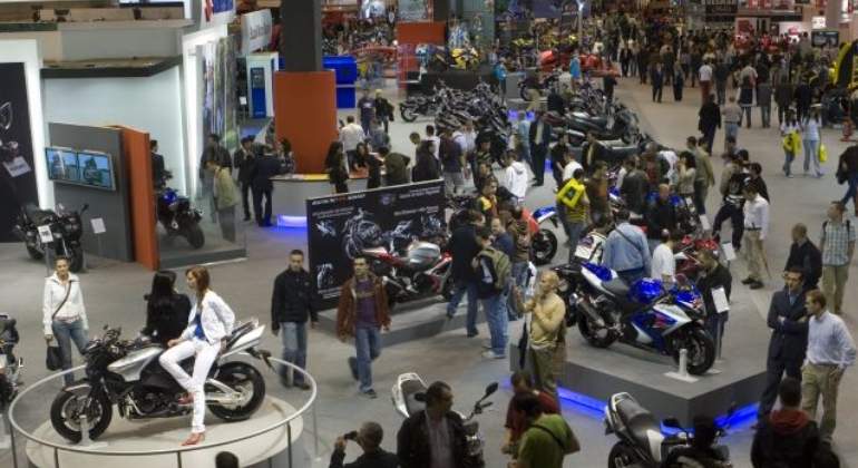 salon-vive-moto-2007-01.jpg
