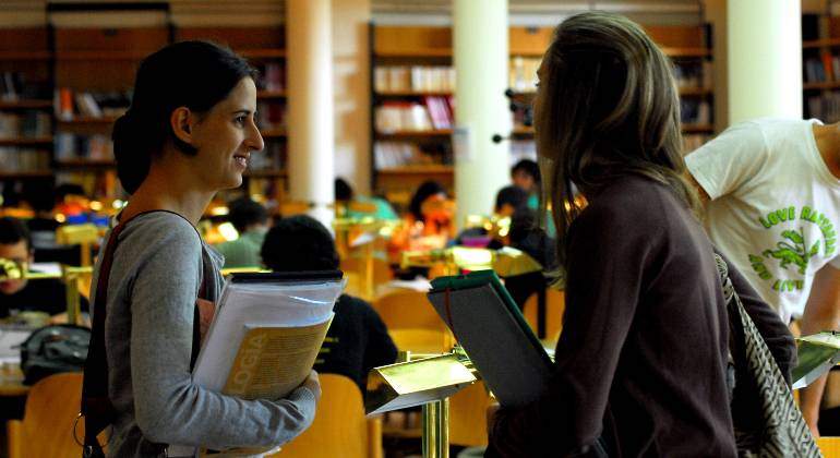 estudiantes-universidades.JPG