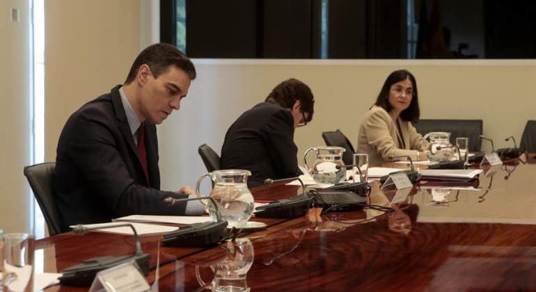 pedro-sanchez-reunion-efe.jpg