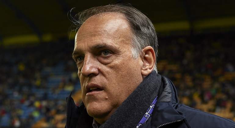 Tebas amenaza con denunciar al PSG y al City ante la UE si continúan actuando como empresas-Estado
