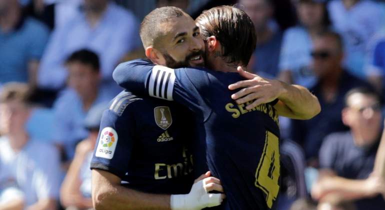 benzema-ramos-celebran-balaidos-reuters.jpg