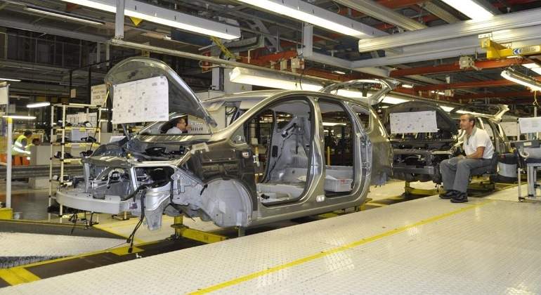 coche-fabrica.jpg