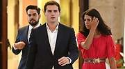 Casado mantiene las distancias con la oferta de Rivera de abstenerse con Sánchez tras reunirse dos horas con el líder de Ciudada