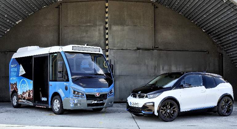 bmw-i3-Jest-electrico-karsan-2018-01.jpg
