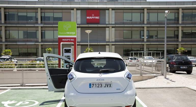 mapfre-coche-electrico.JPG