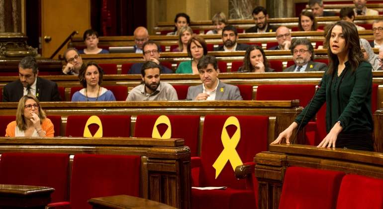 arrimadas-parlament-cataluna-2018-efe.jpg