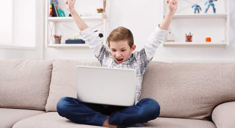 online.jpg