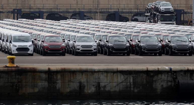 exportacion-vehiculos-bloomberg.jpg