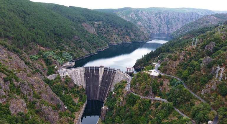 iberdrola-hidroelectrica-san-esteban.jpg