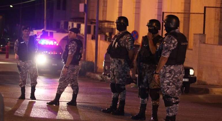 militares-embajada-israel-jordania-efe.jpg