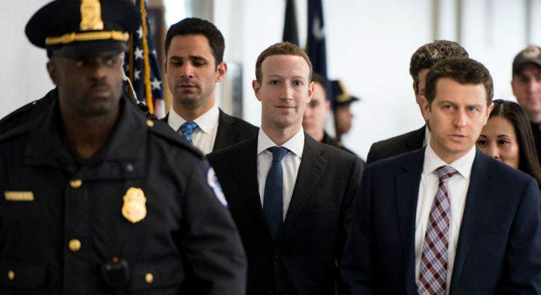 zuckerberg-congreso.jpg