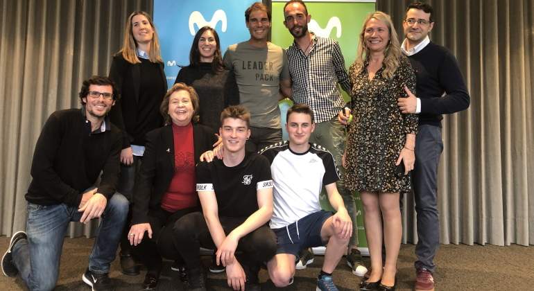 Rafael Nadal con clientes Movistar