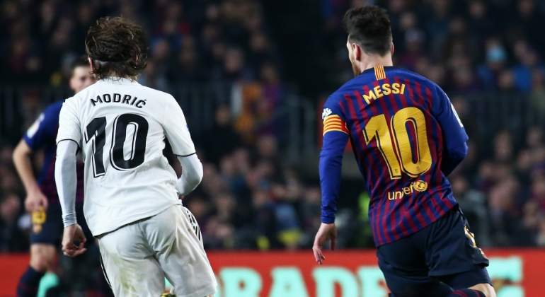 modric-messi-semis-copa-19-getty.jpg