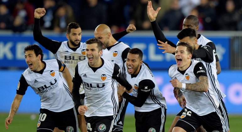 valencia-celebra-penaltis-alaves-reuters.jpg