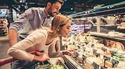 Así es la cesta de la compra de los españoles: gastamos más y mejor, probamos nuevas marcas y nos pirra el cocooning