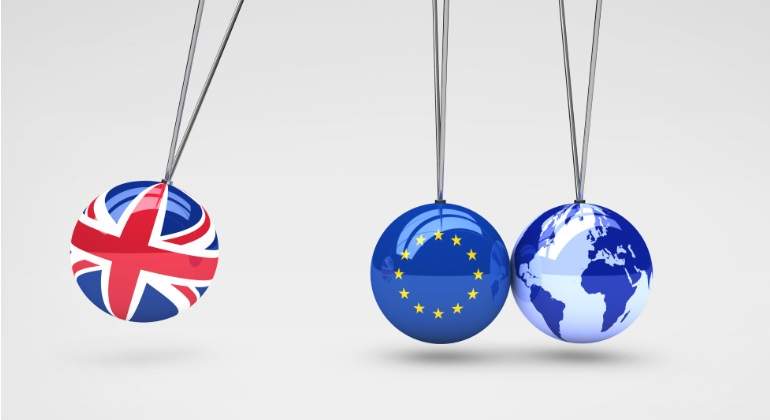 brexit-bolas-dreamstime.jpg