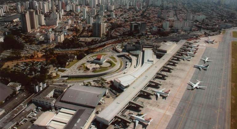 aeropuerto-brasil-ep.jpg