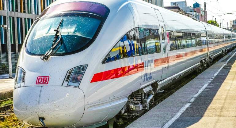 deutsche-bahn-dreamstime.jpg