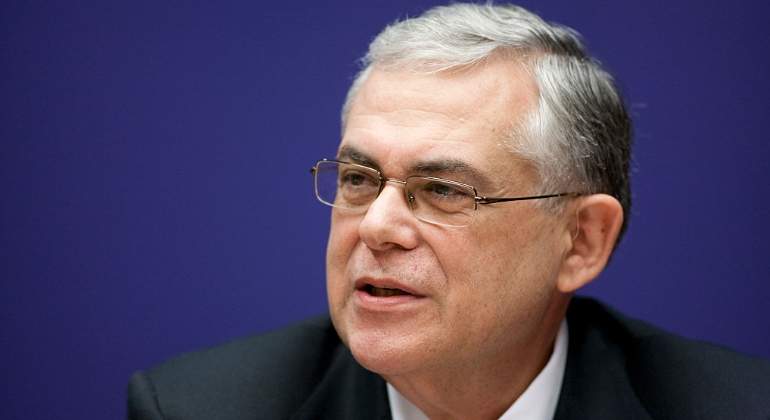 lucas-papademos-getty.jpg