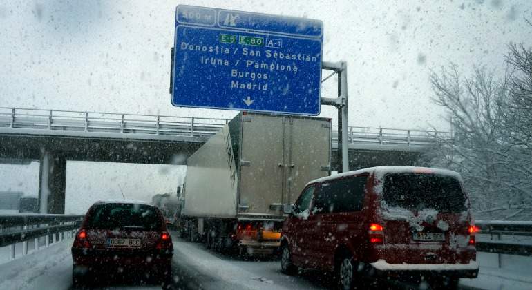 camion-carretera-nieve-770-reuters.jpg
